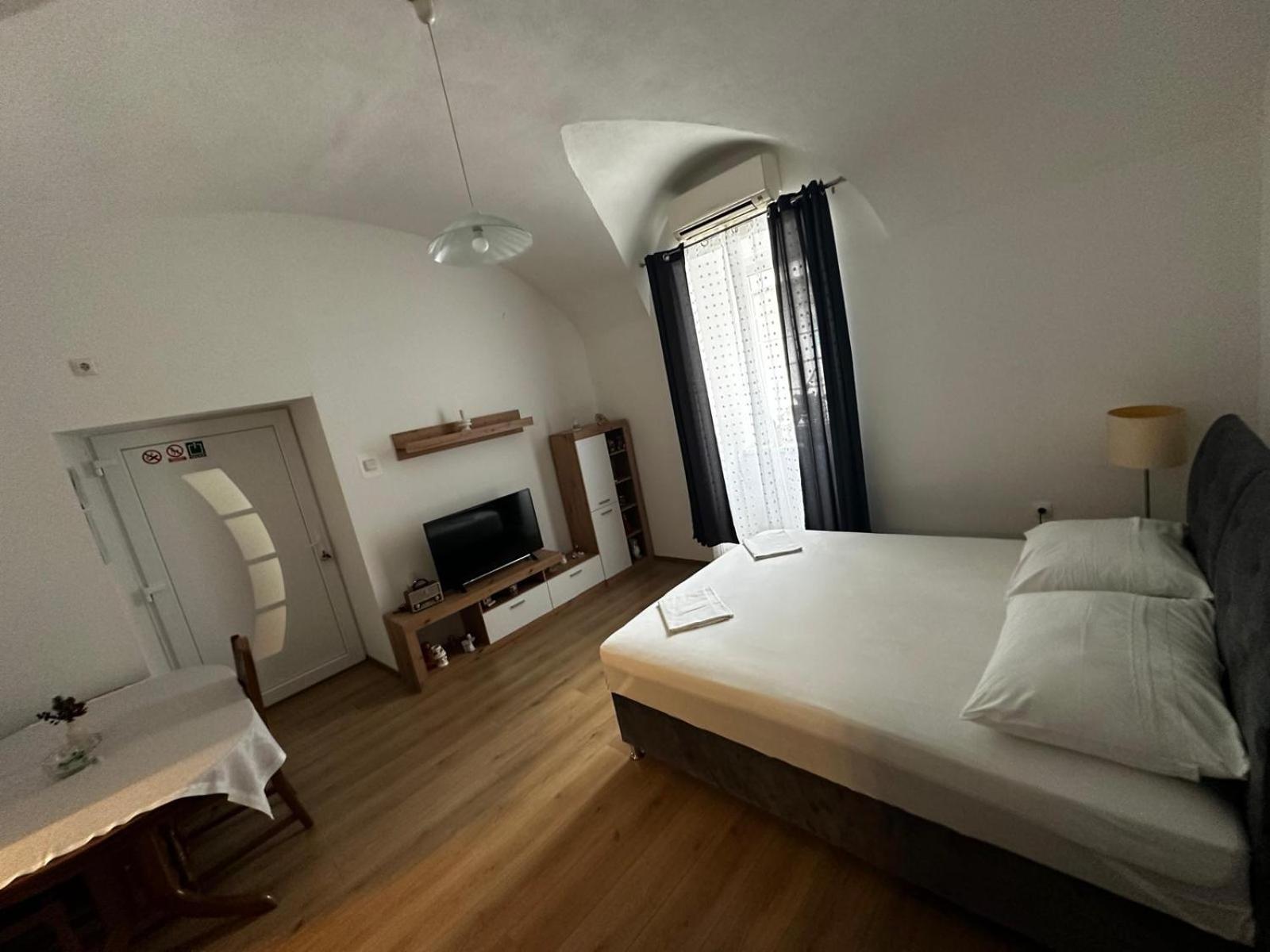 Studio Apartman Grga 센 외부 사진